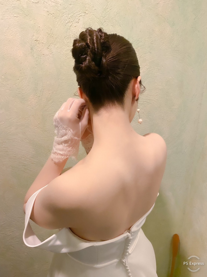 akariさんのヘアメイクの写真