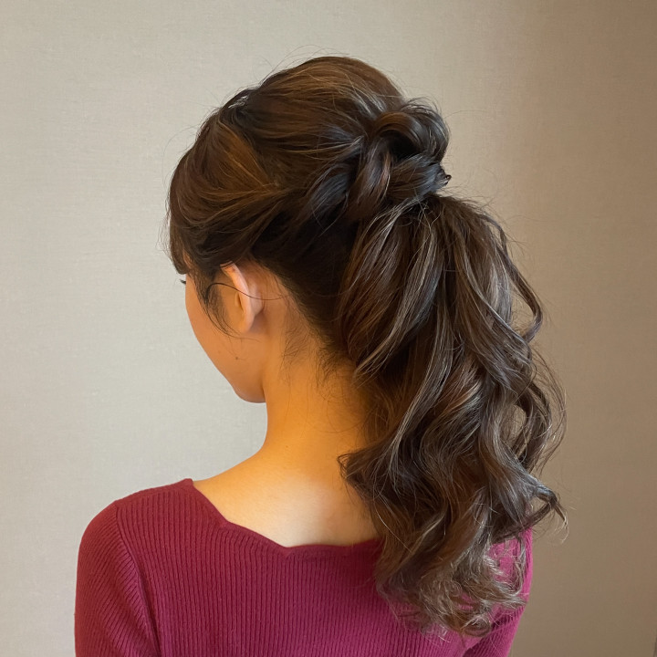 えりかさんのヘアメイクの写真