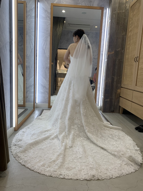 ゆむーみんさんのウエディングドレスの写真