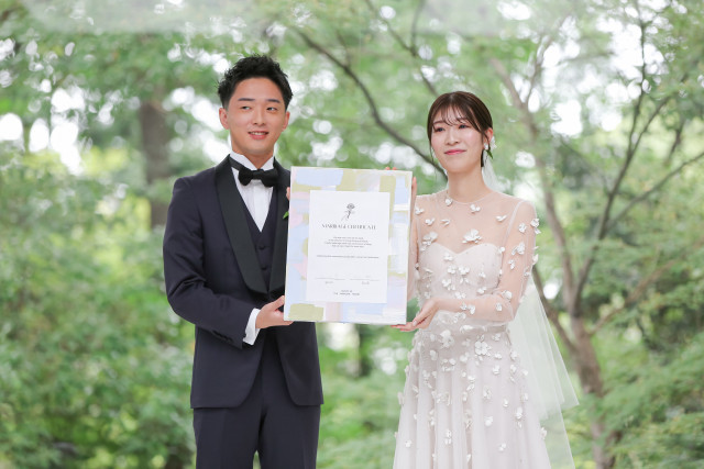 えりさんの結婚証明書の写真