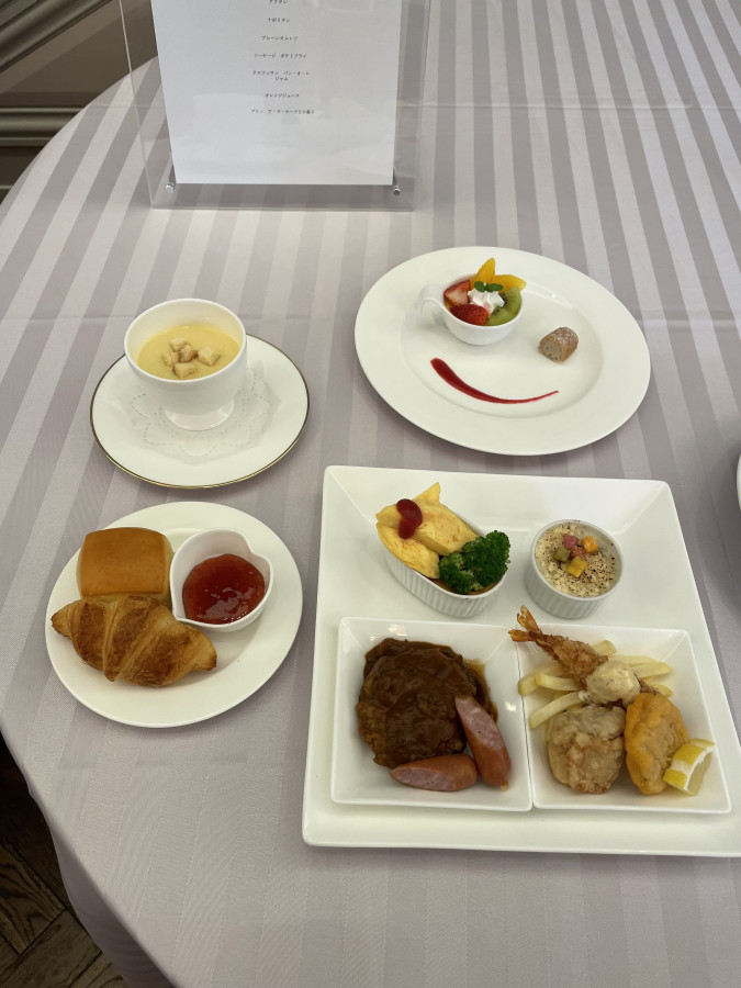 ミッフィーさんの料理・ドリンクメニューの写真