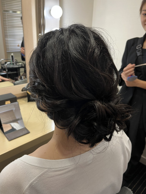 まなまななななさんのヘアメイクの写真