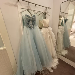 ぽんさんのウエディングドレスの写真