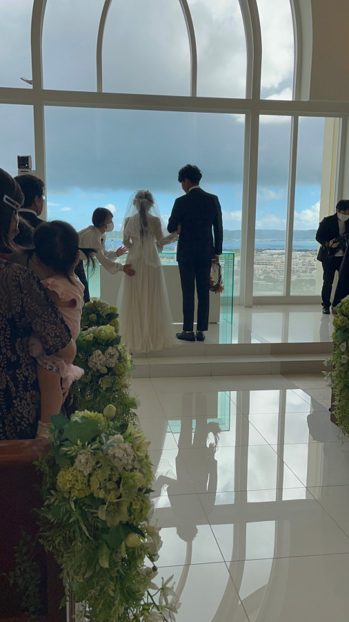 お花と家族に囲まれて思い出に残る結婚式になりました