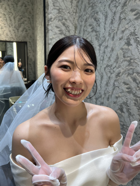 ゆぴよさんのヘアメイクの写真