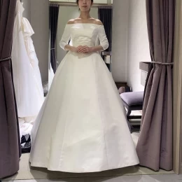 田中さんのウエディングドレスの写真
