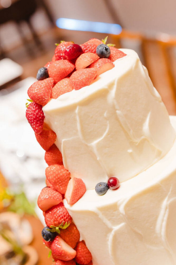 りぃこさんのウエディングケーキの写真