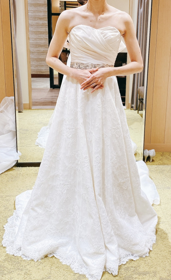 りぃこさんのウエディングドレスの写真