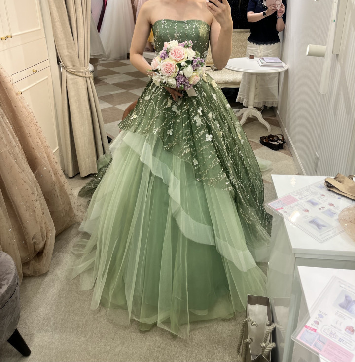 みさんのカラードレスの写真