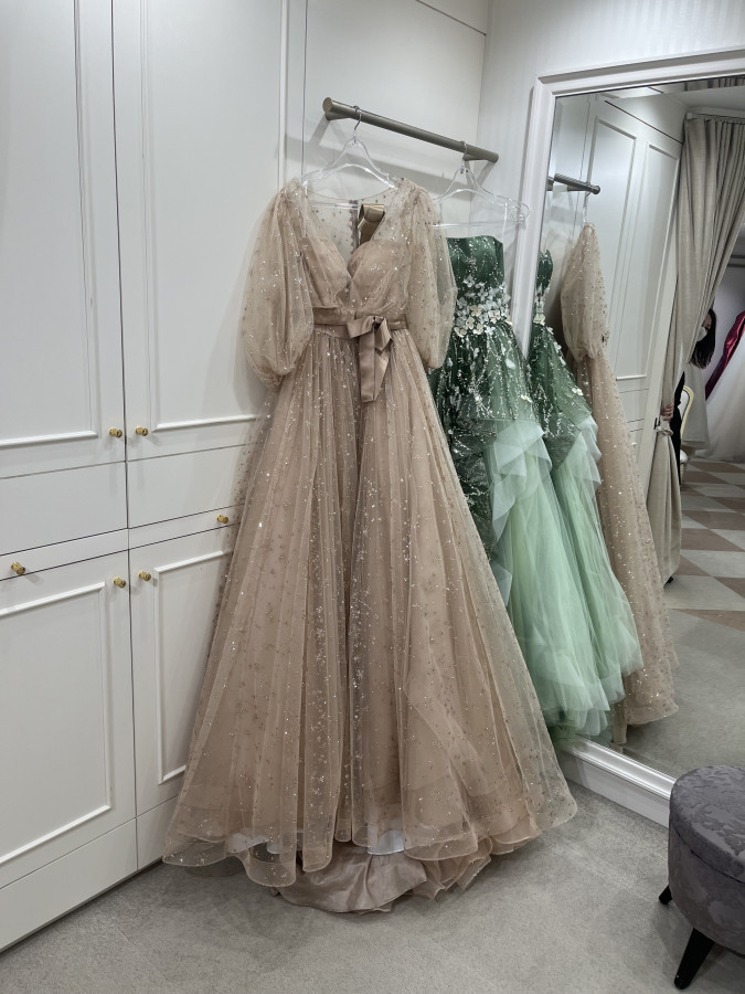 みさんのカラードレスの写真