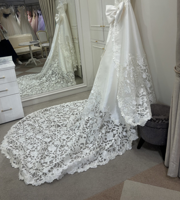 みさんのウエディングドレスの写真