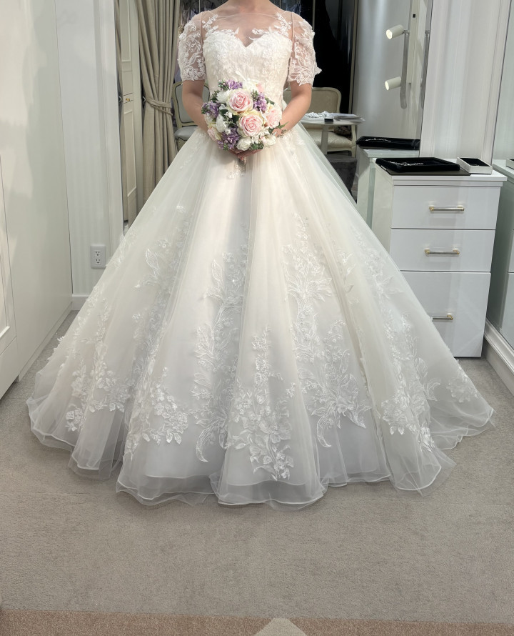 みさんのウエディングドレスの写真