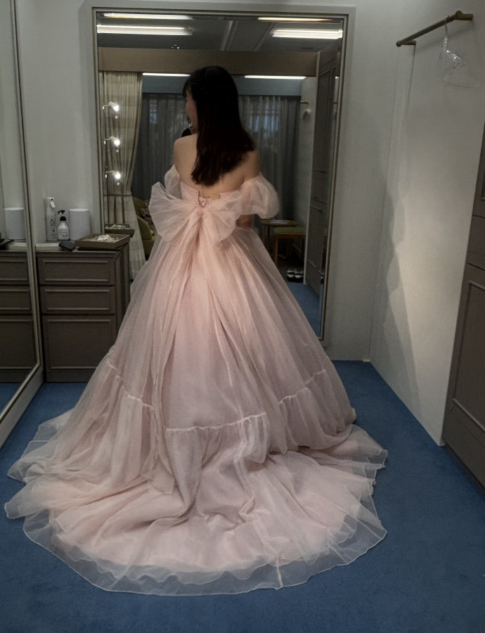 みさんのカラードレスの写真