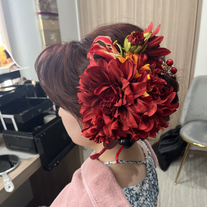 雅叙花さんのヘアメイクの写真