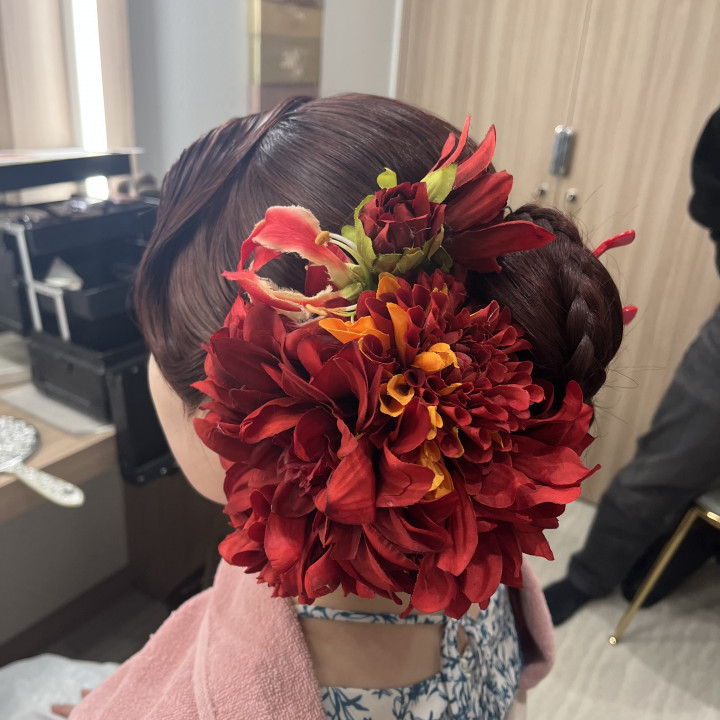 雅叙花さんのヘアメイクの写真