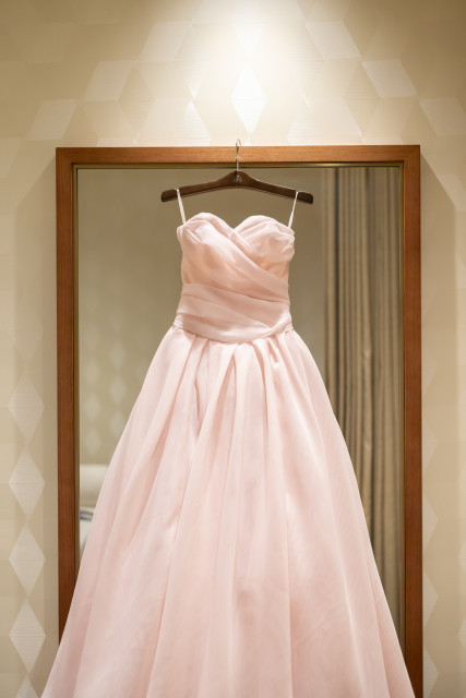 ピンクさんのカラードレスの写真