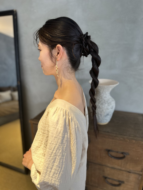 kasmさんのヘアメイクの写真