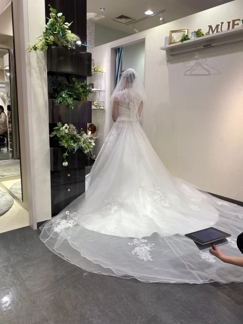 まりさんのウエディングドレスの写真