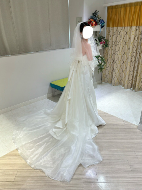 ぷんさんのウエディングドレスの写真