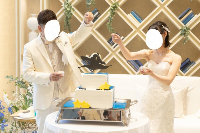 ぷんさんのウエディングケーキの写真
