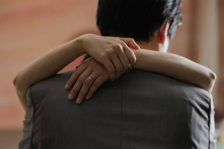 空と藤さんの結婚指輪の写真