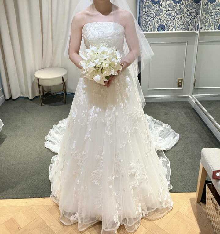 まるさんのウエディングドレスの写真
