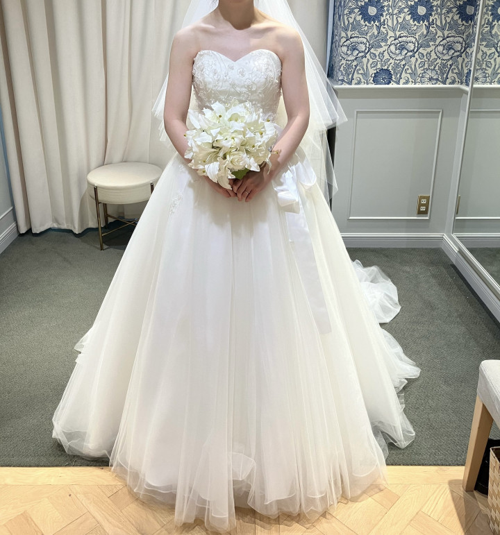 まるさんのウエディングドレスの写真