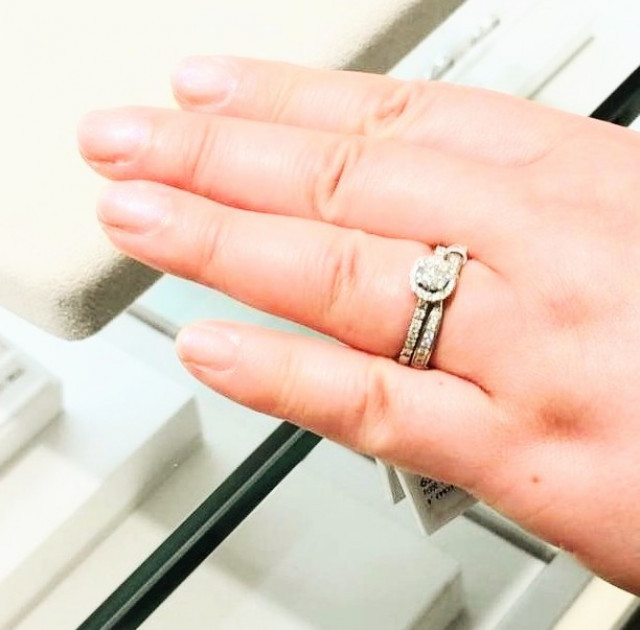 アユさんさんの結婚指輪の写真