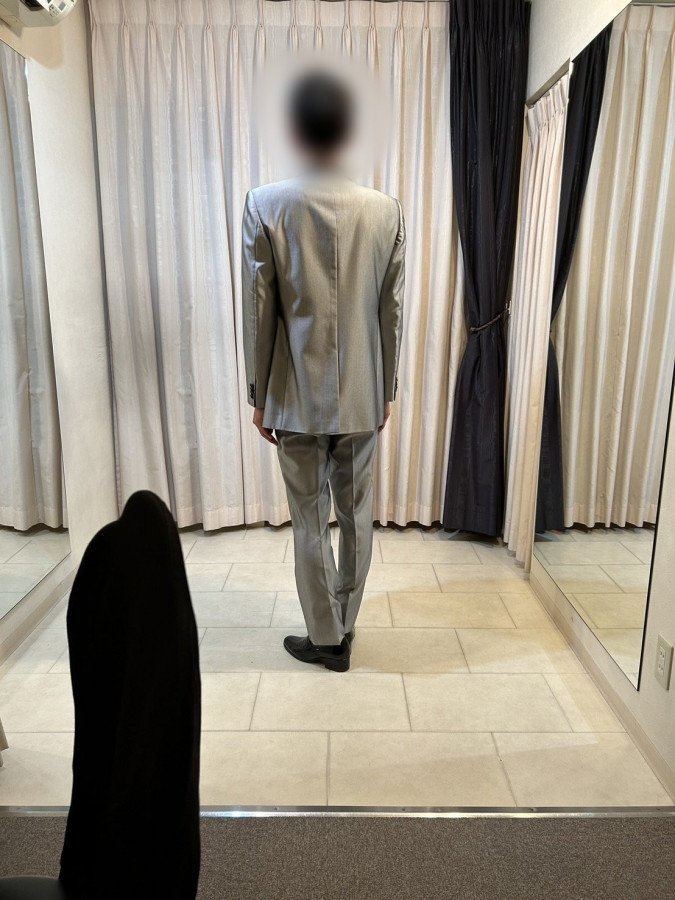 カイトさんの新郎衣装の写真