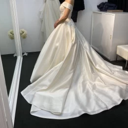 viviさんのウエディングドレスの写真