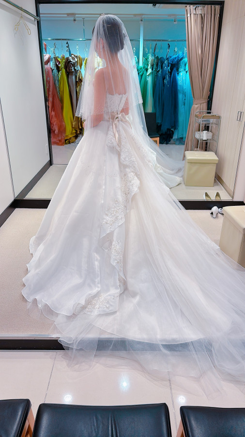 EIさんのウエディングドレスの写真