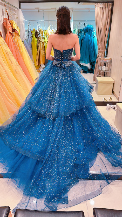 EIさんのカラードレスの写真