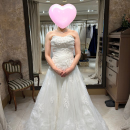 ホワイトリリーさんのウエディングドレスの写真