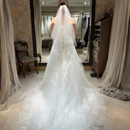 ホワイトリリーさんのウエディングドレスの写真