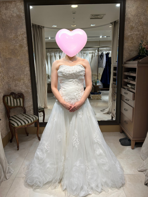 ホワイトリリーさんのウエディングドレスの写真