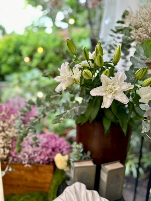 ホワイトリリーさんの装花の写真