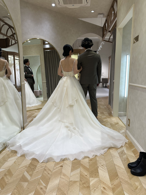 はなまるさんのウエディングドレスの写真
