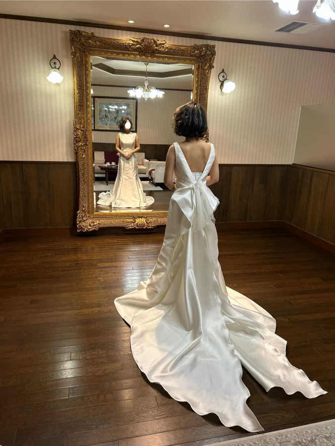 なななさんのウエディングドレスの写真