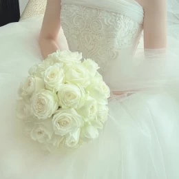 オトヒメ王妃さんのブーケ・ブートニアの写真