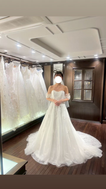 みぃさんのウエディングドレスの写真