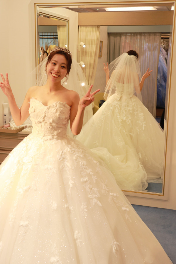 まっつぉ(兄)さんのウエディングドレスの写真