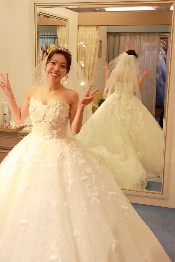 まっつぉ(兄)さんのウエディングドレスの写真