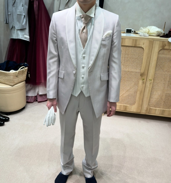 あっちゃんさんの新郎衣装の写真