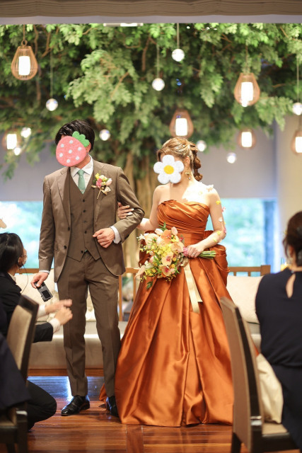 なおさんのカラードレスの写真