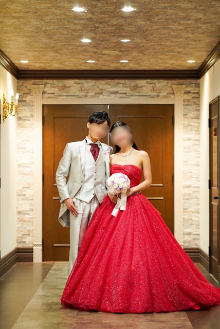 ぽんさんのウエディングドレスの写真