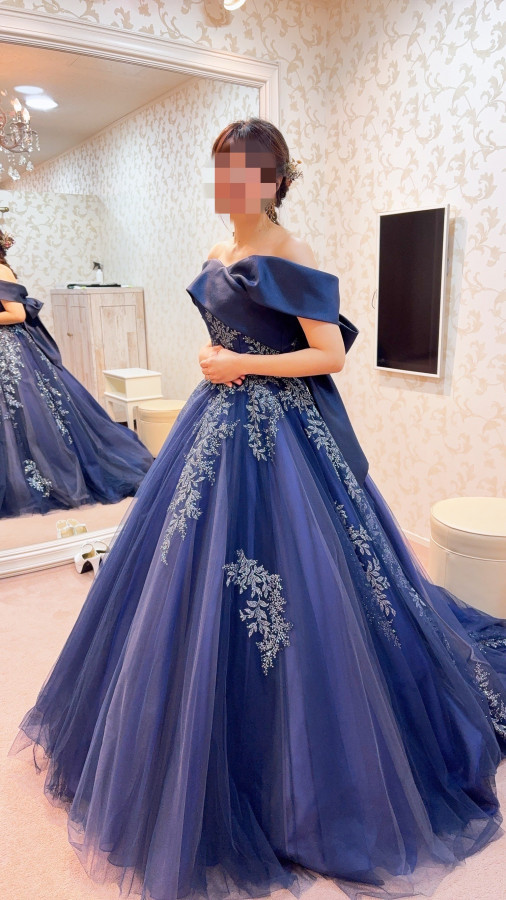 ちろるさんのカラードレスの写真