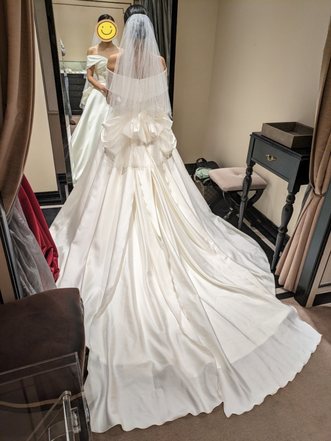 なむさんのウエディングドレスの写真