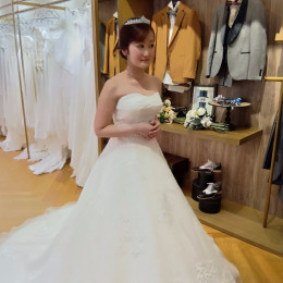 みどりさんのウエディングドレスの写真