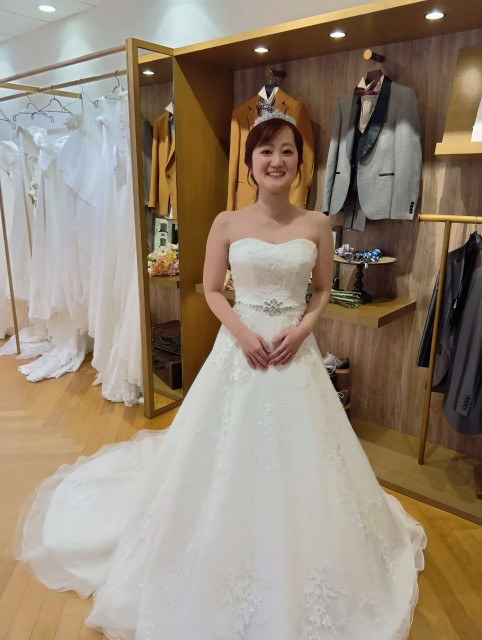 みどりさんのウエディングドレスの写真