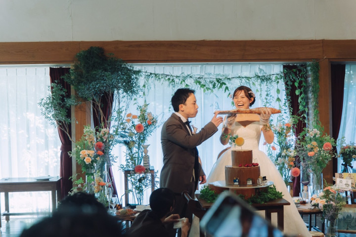 かもぱんさんのウエディングケーキの写真